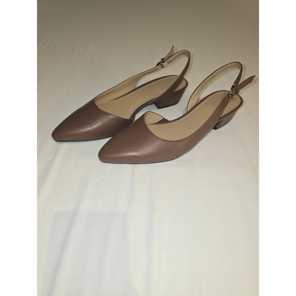 Naturalizer Banks Cocoa Brown Slingback Block Heels 8W Pointed Toe